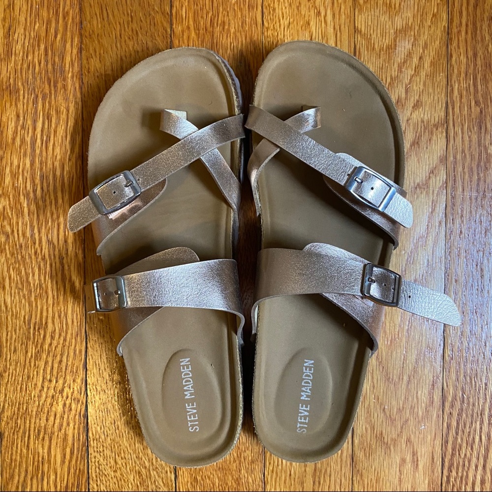 Girls Steve Madden rose gold sandals